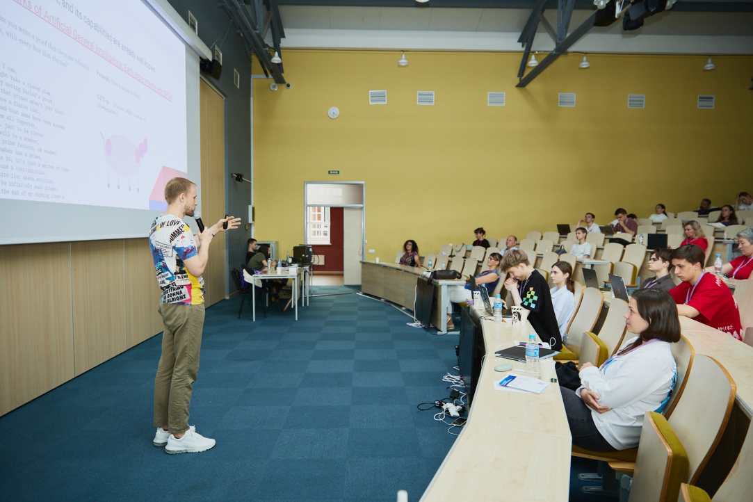 &quot;ISSCAI provided great immersion into the IT environment&quot;: the AI School-Conference at HSE Saint Petersburg has ended